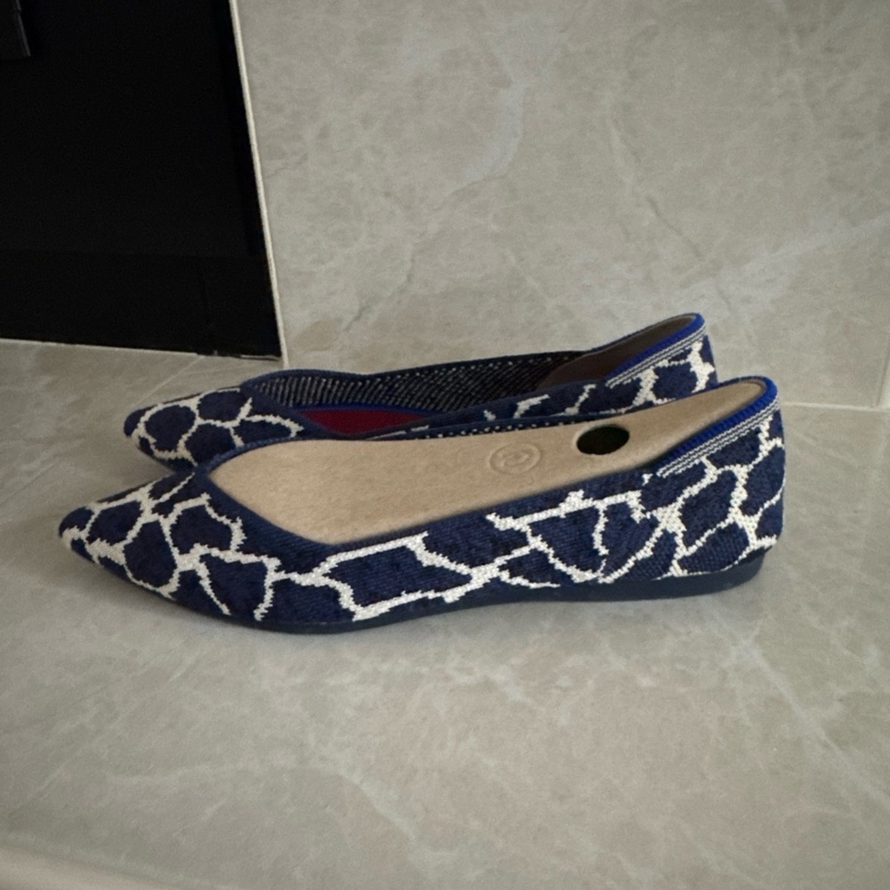 Rothy’s Indigo Giraffe Points Limited Edition Women’s Size 6.5 - Picture 3 of 6